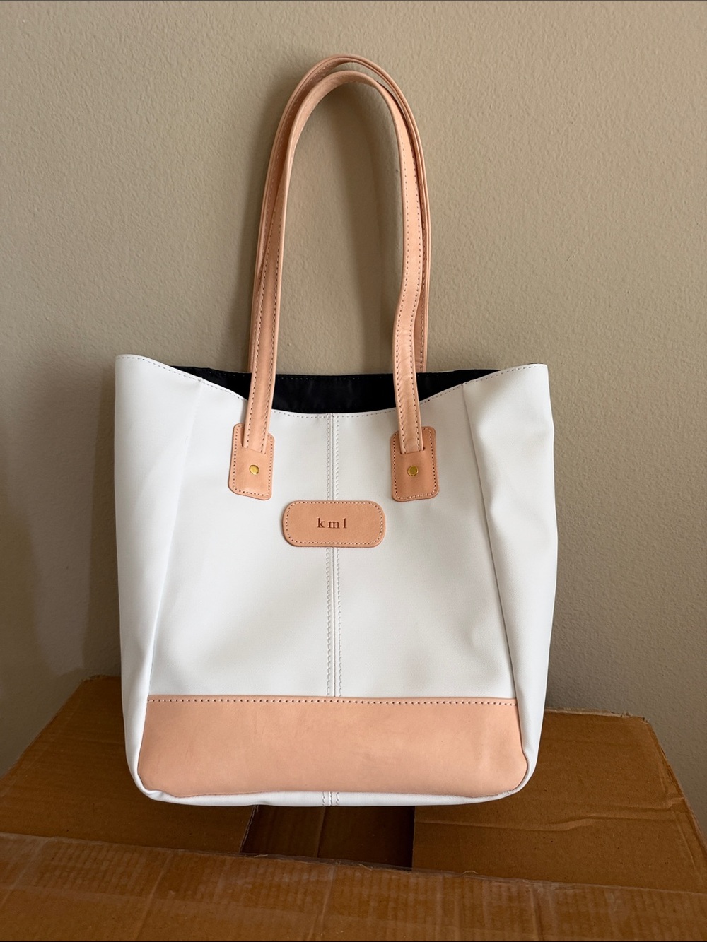Jon Hart Alamo Heights Bag-Ready for your repersonilization!